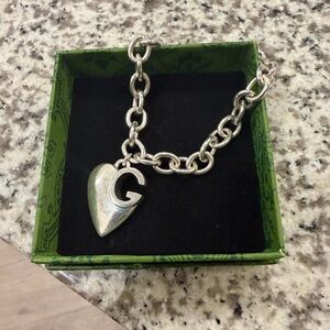 Gucci Silver Heart G Charm Chain Bracelet